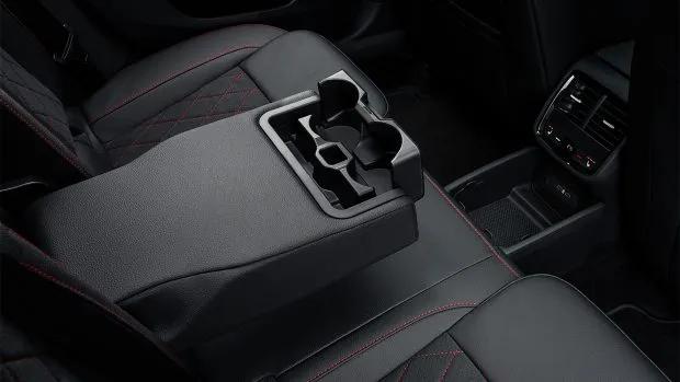 Skoda Octavia RS wagon cup holders