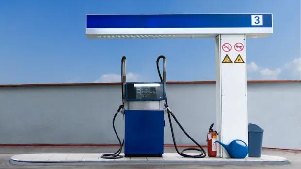 Why is petrol so expensive? When will petrol get cheaper in Australia?