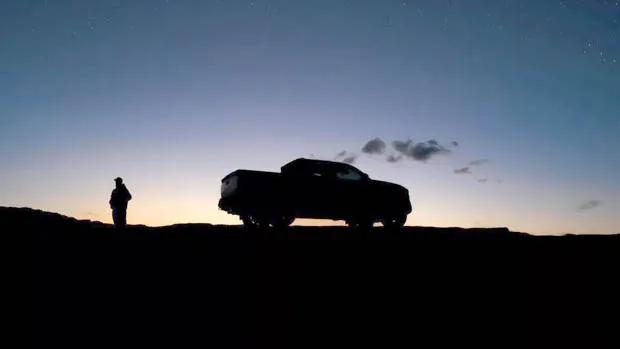 Toyota Tacoma 2024: teaser image shows next off-roading ute, could inspire future Hilux