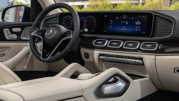 Mercedes-AMG GLE 450 4MATIC SUV 2024 interior