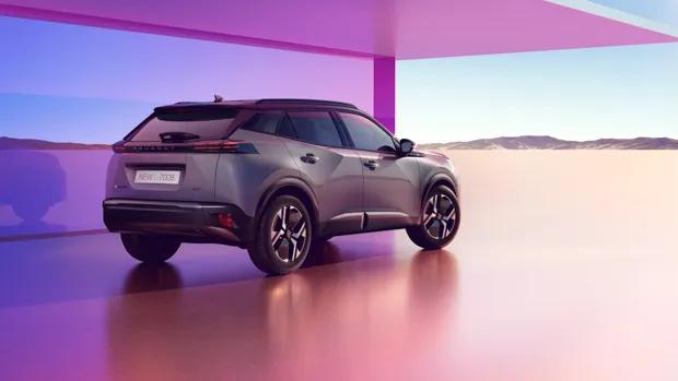 2023 Peugeot 2008 rear 3/4 side