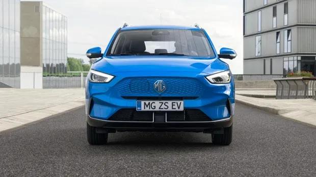 MG ZS EV 2022 front