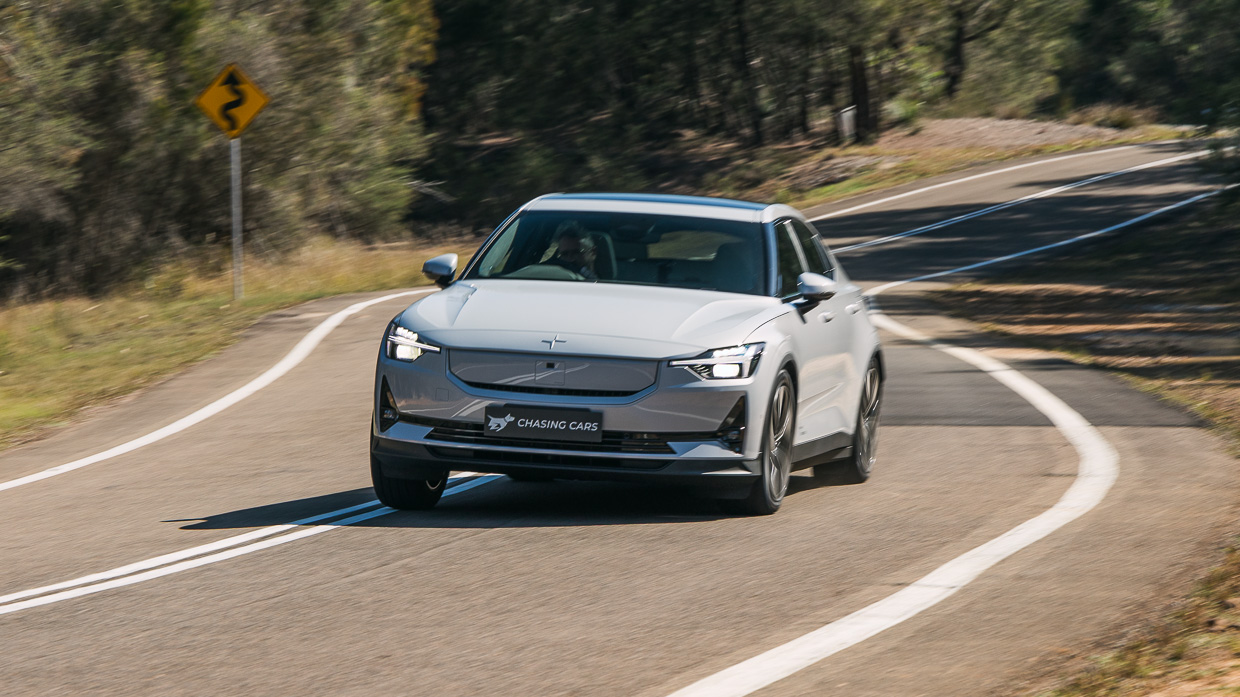 Polestar 2 LR RWD 2023 driving dynamic