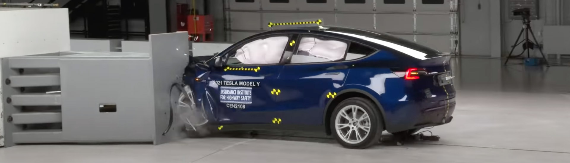 Tesla Model Y 2022: IIHS awards electric SUV highest rating