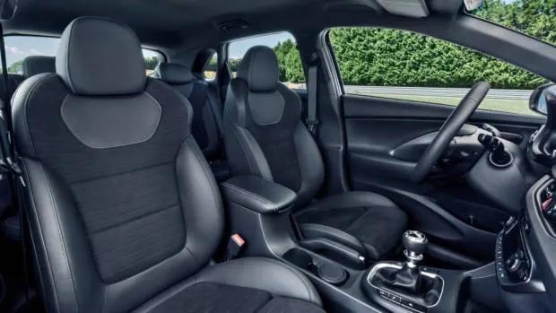 2018 Hyundai i30 N Leather Suede Interior – Chasing Cars