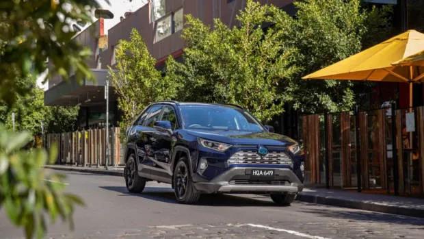 A 2019 Toyota RAV4 SUV in blue