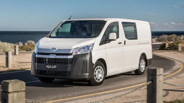 Toyota HiAce 2022 LWB van
