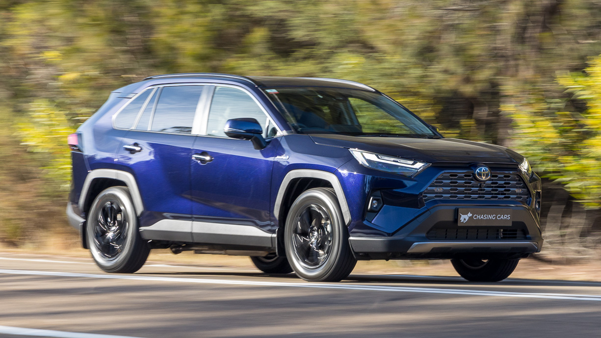2024 Toyota RAV4 Cruiser Hybrid driving shot front 3/4