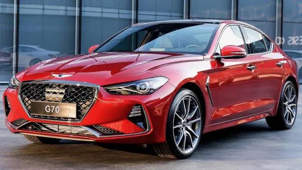 2018 Genesis G70 red front