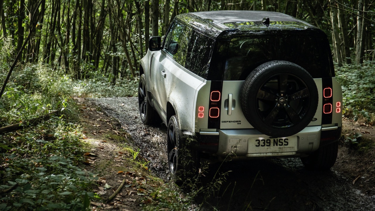 2021 Defender 90 engine Hero