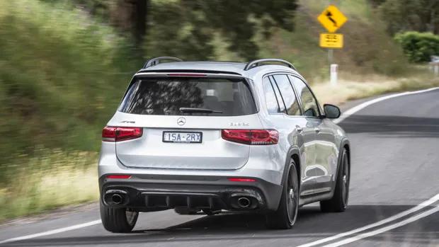 Mercedes-AMG GLB 35 2021 silver rear end