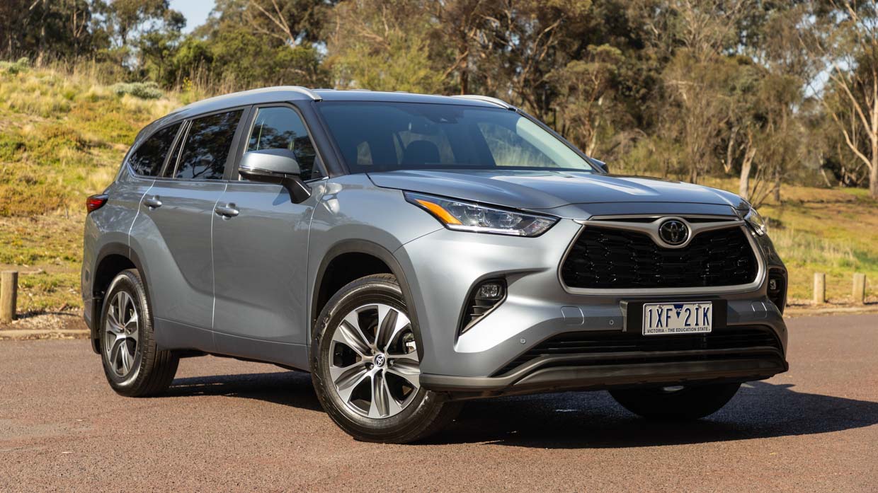 Toyota Kluger GXL 2.4T AWD 2024 front 3/4