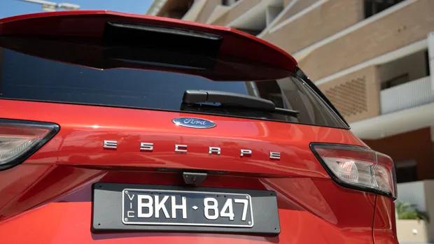 Ford Escape ST-Line 2021 badge