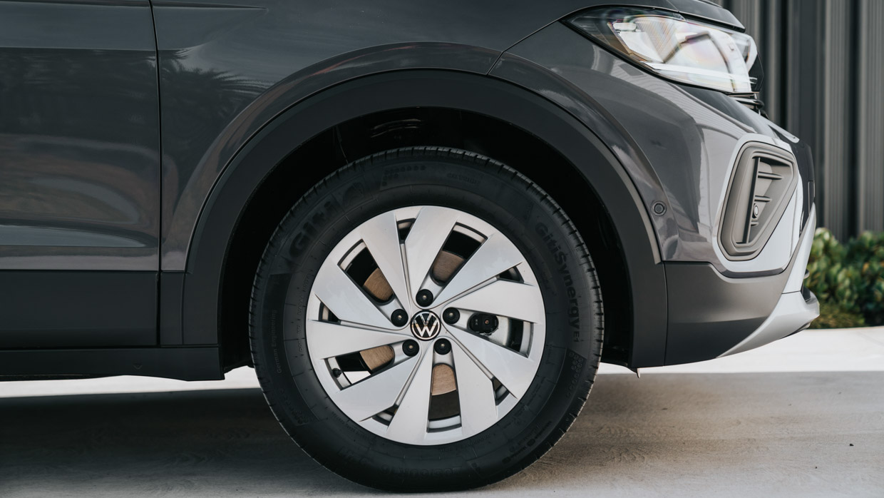 Volkswagen T-Cross 2024 Life wheel