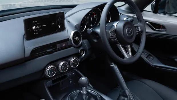 Mazda MX-5 2024 black interior