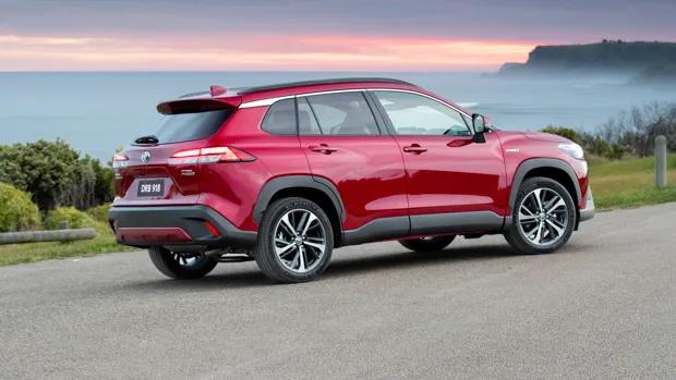 Toyota Corolla Cross Atmos AWD hybrid 2023 rear