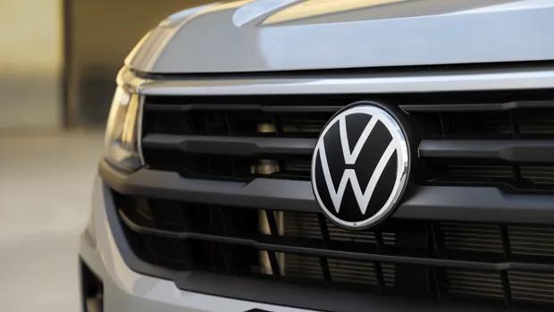 Volkswagen Amarok 2023 Life badge
