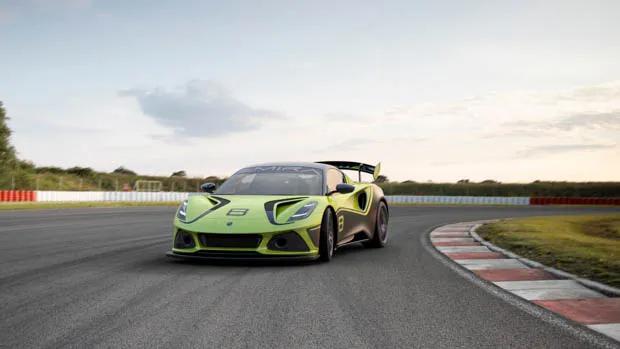 Lotus Emira 2022: racetrack special gets $300K price for Australia