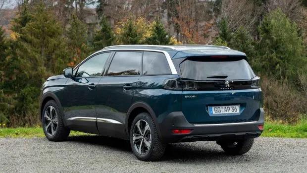 Peugeot 5008 2021 Rear