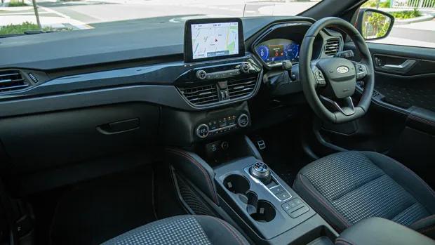 Ford Escape ST-Line 2021 dashboard