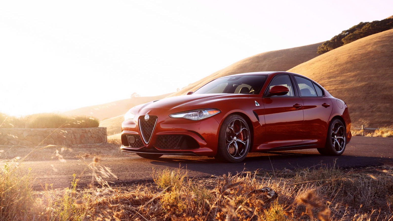 Alfa Romeo opens up Giulia QV configurator