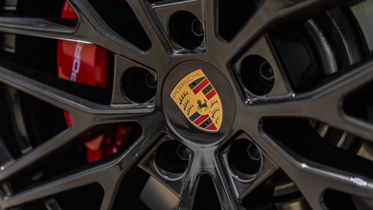 Porsche Cayenne S 2024 wheel