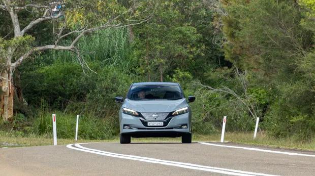 Nissan Leaf E+ 2023 driving front 3/4 far