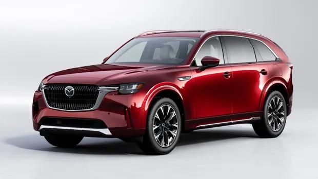 Mazda CX-90 2023 front on