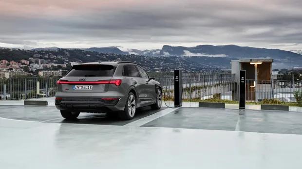 Audi Q8 e-tron 2023 charging