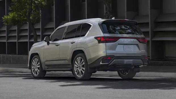 Lexus LX 2022 rear end street