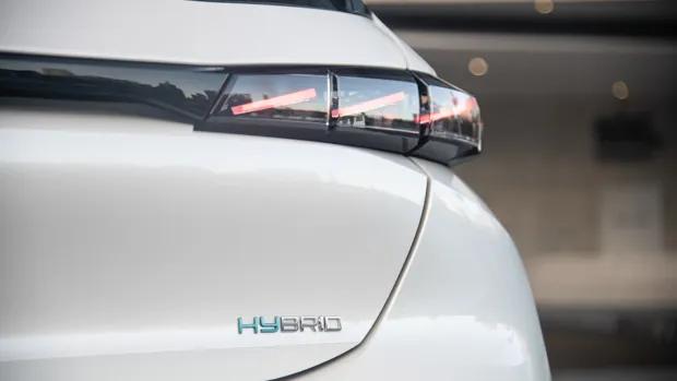 Peugeot 308 GT Sport PHEV 2023 taillgate