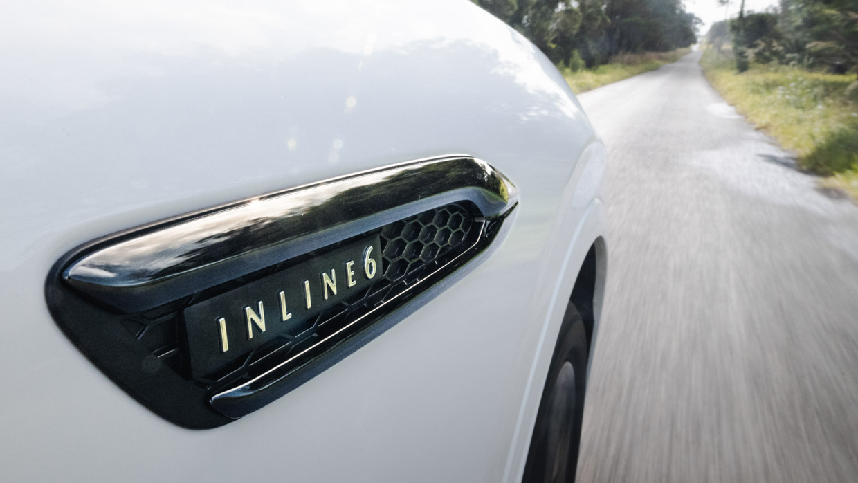 Mazda CX-60 P50E Azami SP 2023 badge