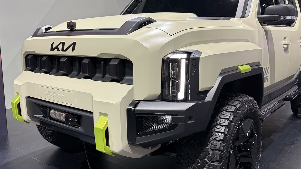 Car news, 03 April '25: Ranger Raptor-rivalling Kia Tasman concept, new Chinese PHEV