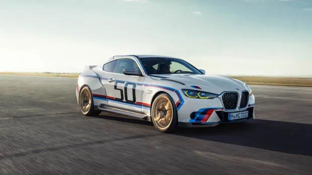 2023 BMW 3.0L CSL front 3/4 driving