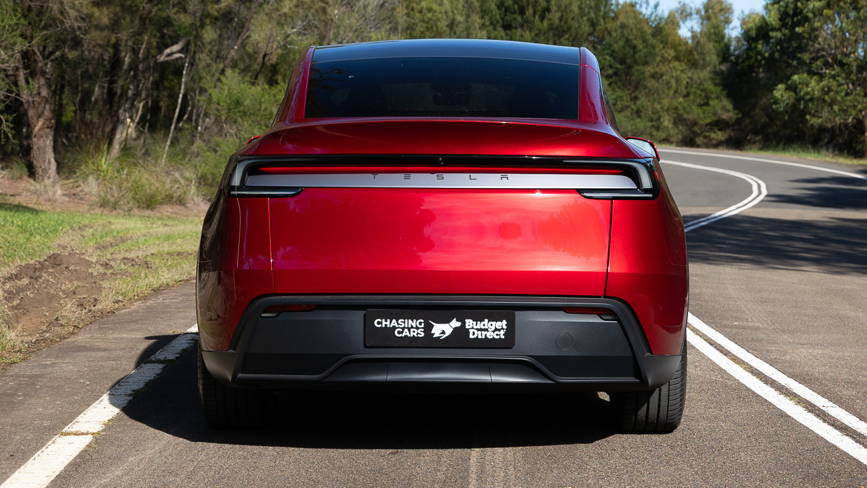 Tesla Model Y RWD 2025 rear 3