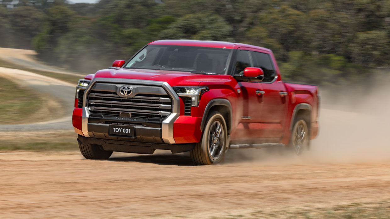 Toyota Tundra Limited 2024 front dirt 2