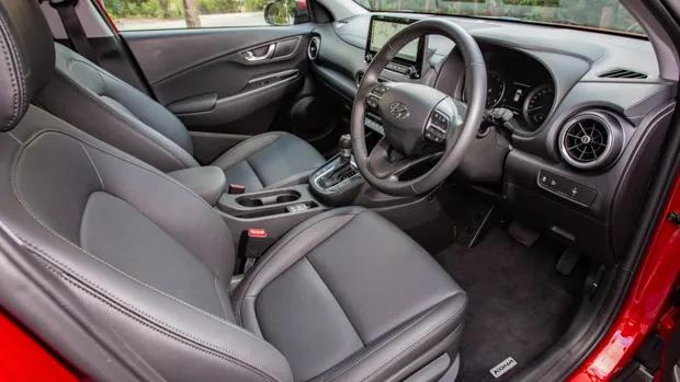 Hyundai Kona Elite 2022 front seat