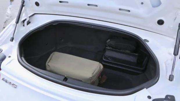 2017 Mazda MX-5 RF Boot