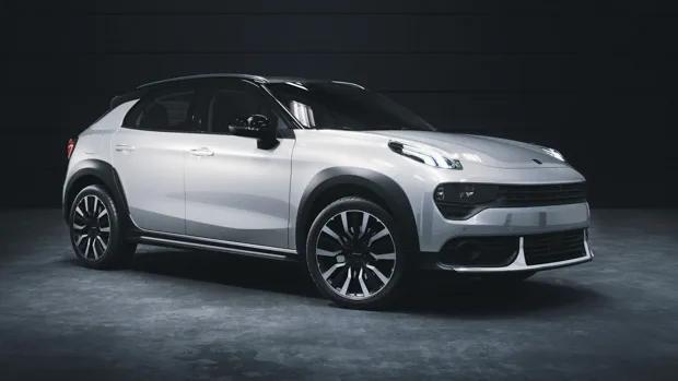 Lynk & Co 02 front 3/4