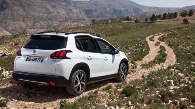2017 Peugeot 2008 Australia – Chasing Cars