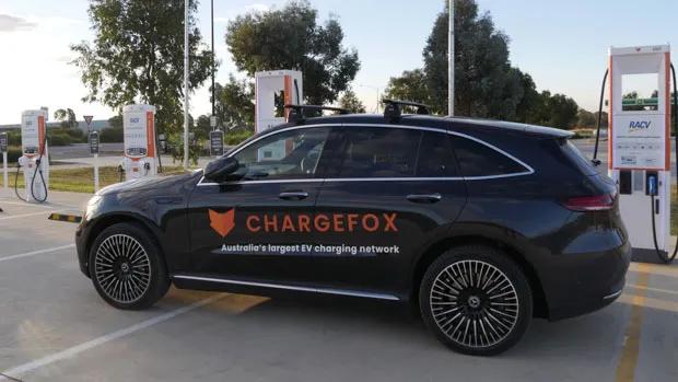 Mercedes-Benz EQC side Chargefox chargers