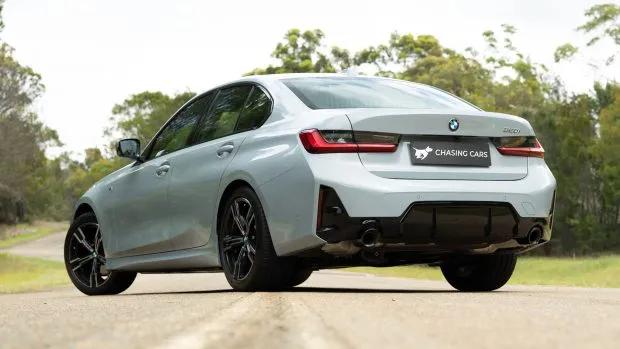 BMW 3 Series 320i 2023 rear 3/4