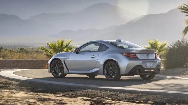 Subaru BRZ 2022 silver rear end