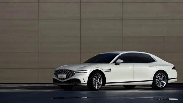 Genesis G90 2022 side profile