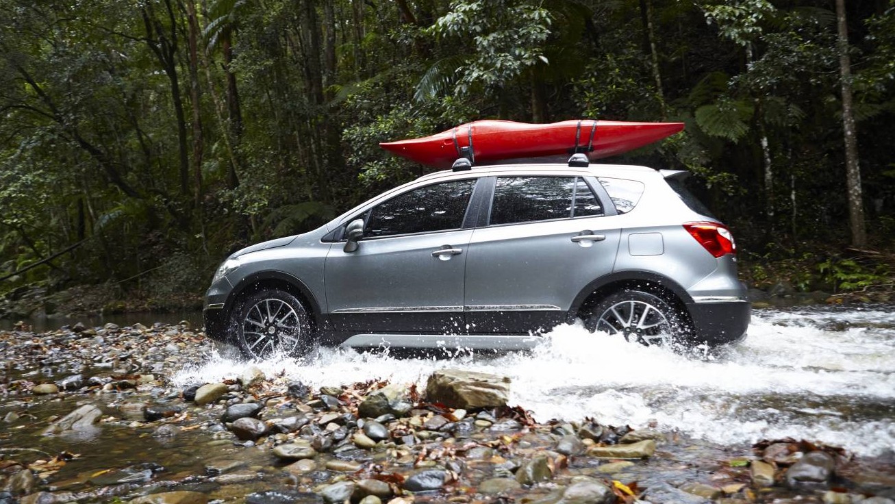 2014 Suzuki S-Cross Review: GL, GLX