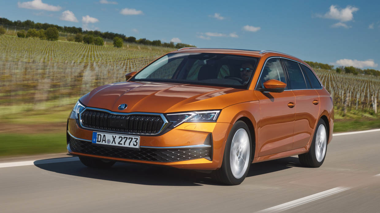 Car news today: Skoda Octavia Select slips under $40K list, Mercedes-Benz on the PHEV push for 2025 that includes AMG E 53, and more – 24 October 2024