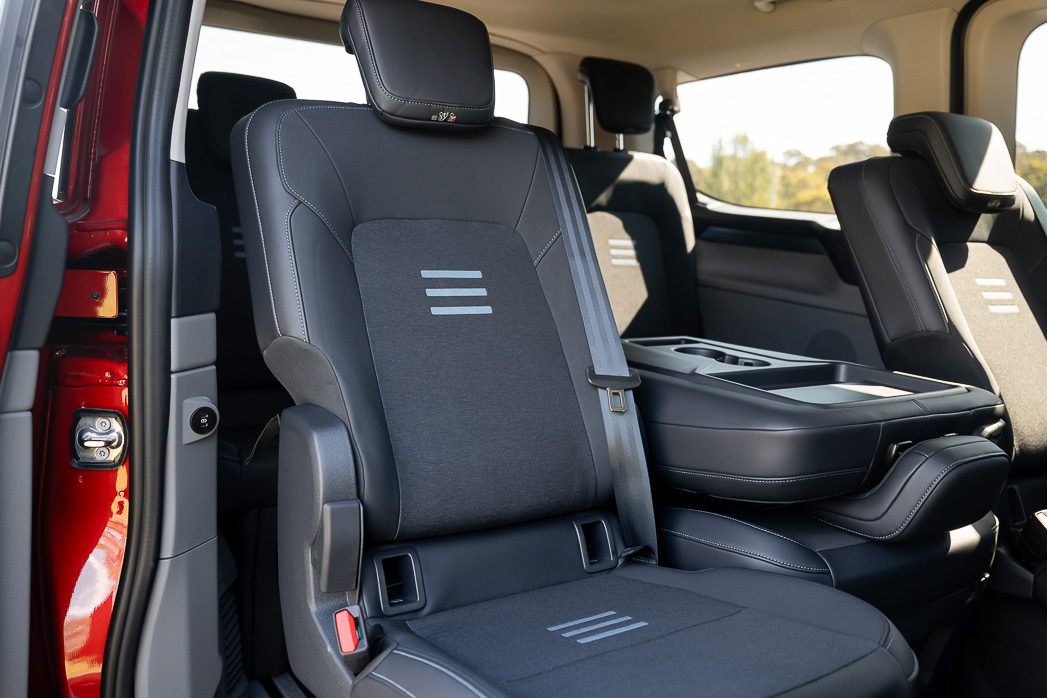 Ford Tourneo Active 2025 back seat
