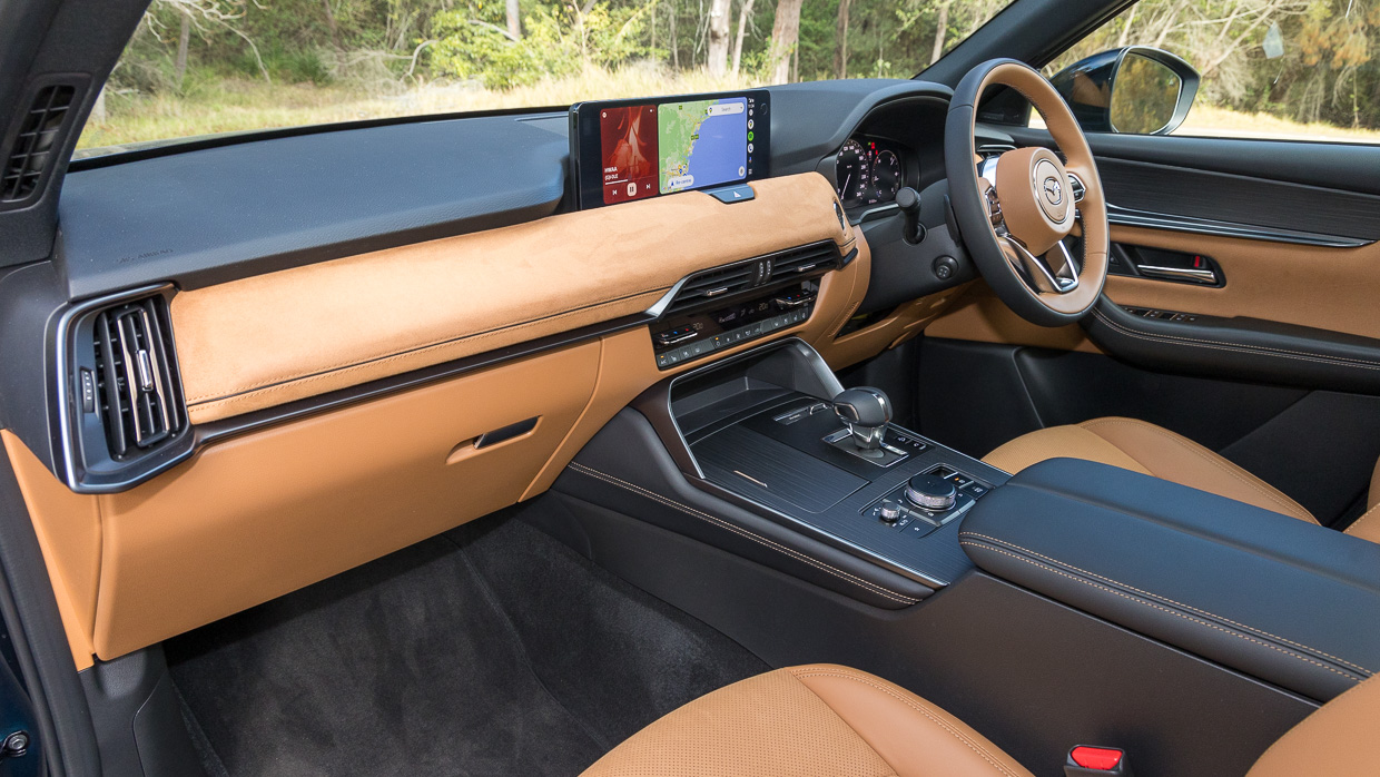 Mazda CX-60 D50e Azami 2023 dash off set