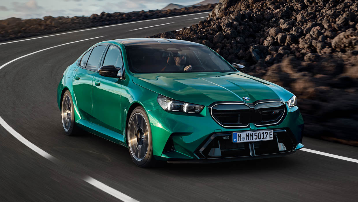 Car news today: BMW reveals new M5 with 535kW hybrid V8, Volkswagen announces Mk8.5 Golf R, and more – 26 June 2024
