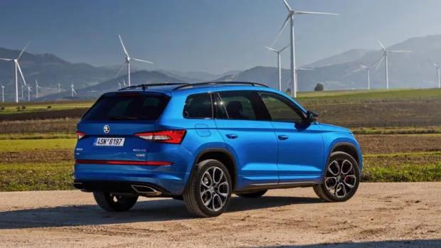 2019 ŠKODA KODIAQ RS rear blue